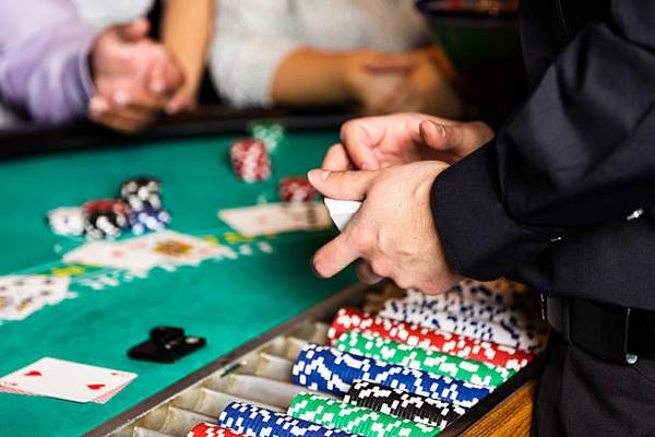 Website Features That Matter at an online casino Singapore